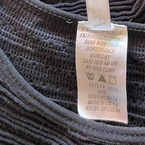 Sexy Little Black Dress - Picture 6 of 7